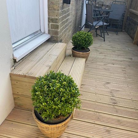 Stylish 1 Bedroom Flat In Heart Of Cowes Eksteriør bilde
